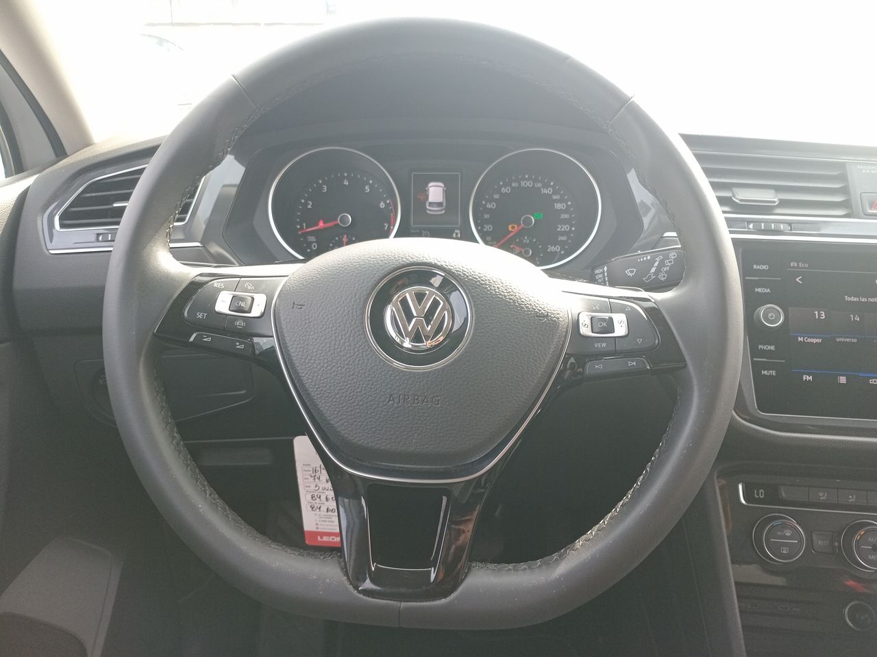 VOLKSWAGEN - 15