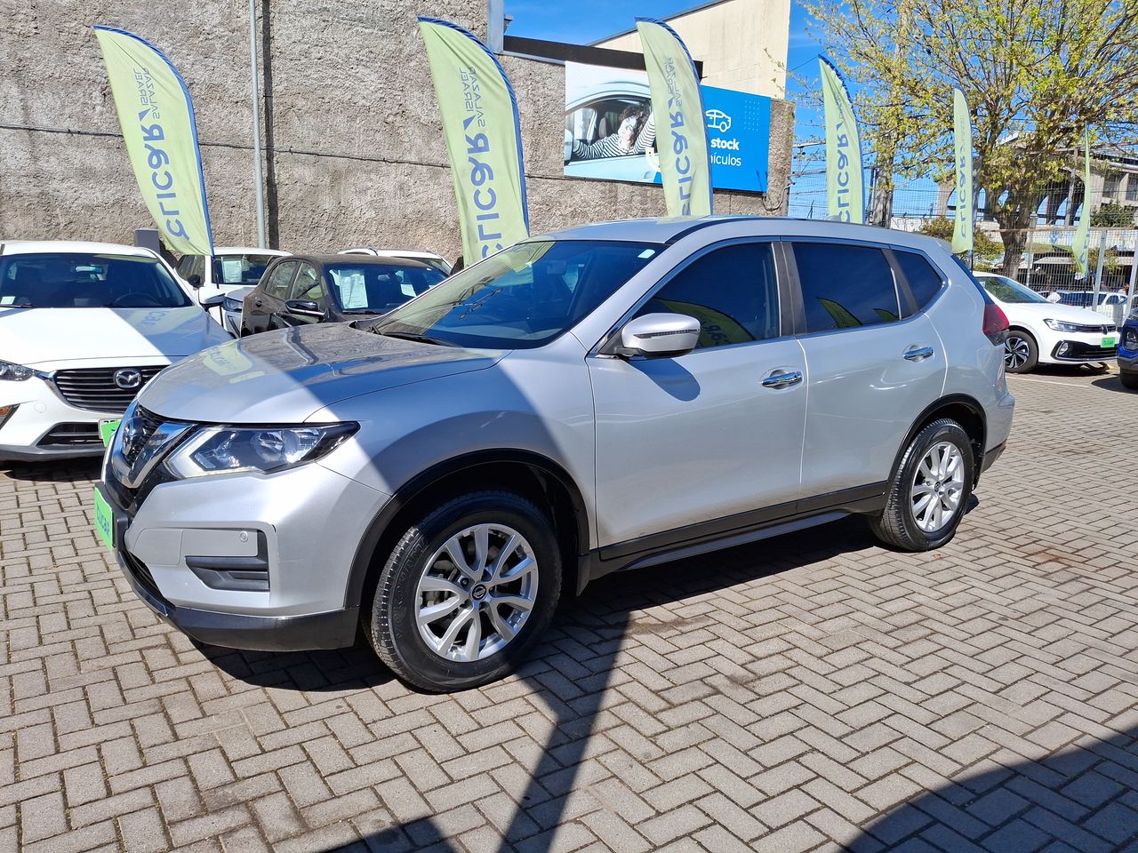 NISSAN - 3