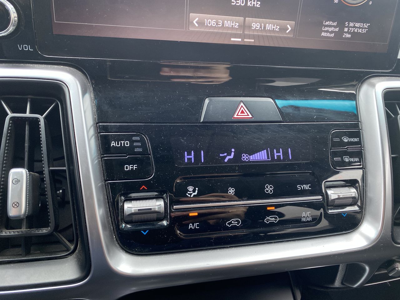 KIA Sorento — foto 30 de 35