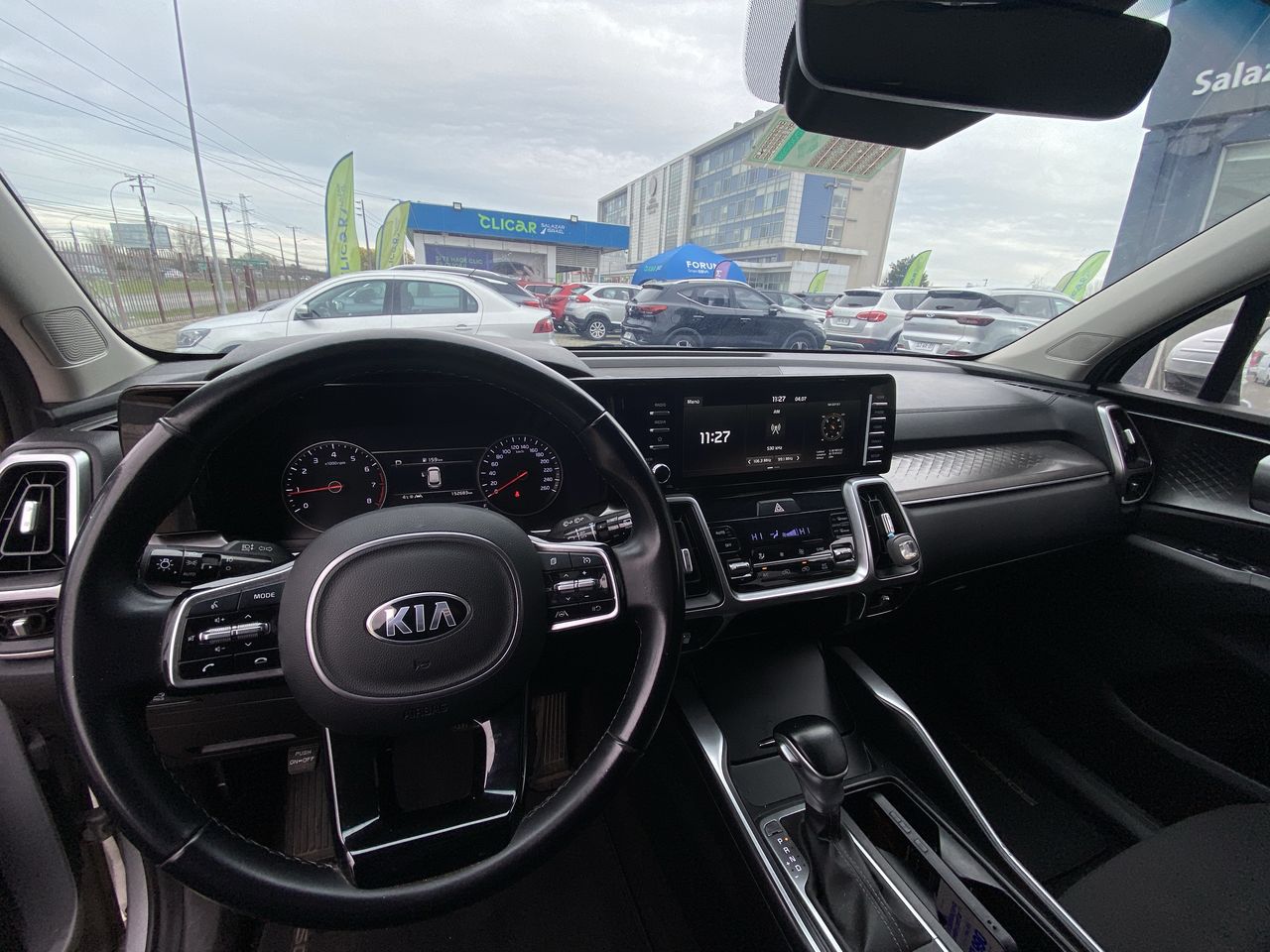KIA Sorento — foto 32 de 35