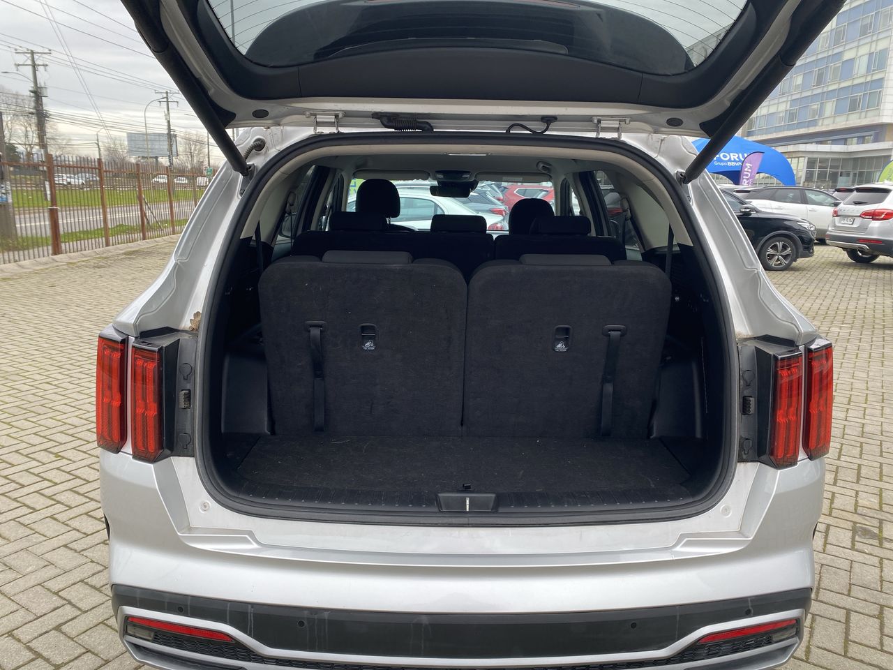 KIA Sorento — foto 21 de 35