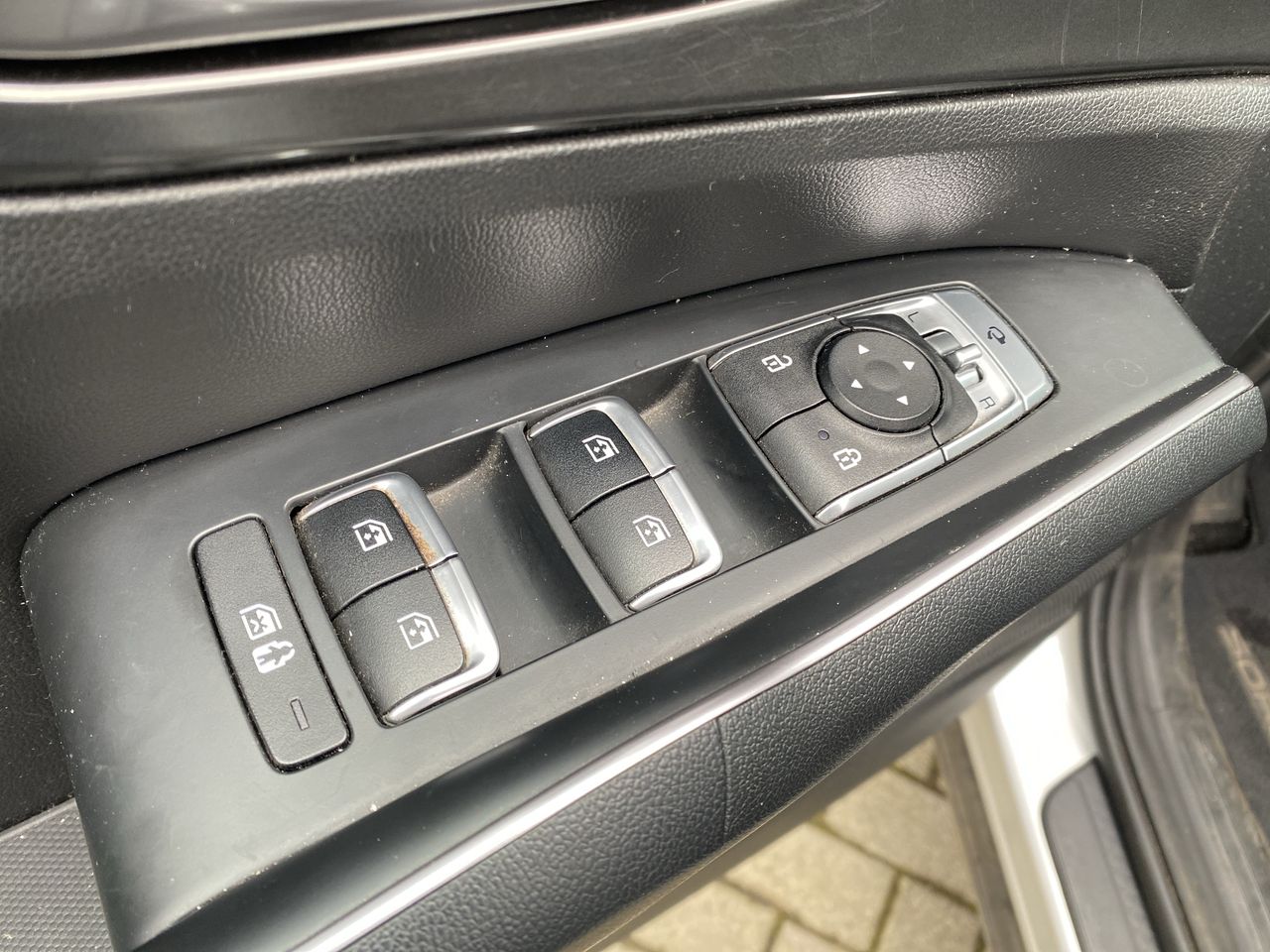 KIA Sorento — foto 22 de 35