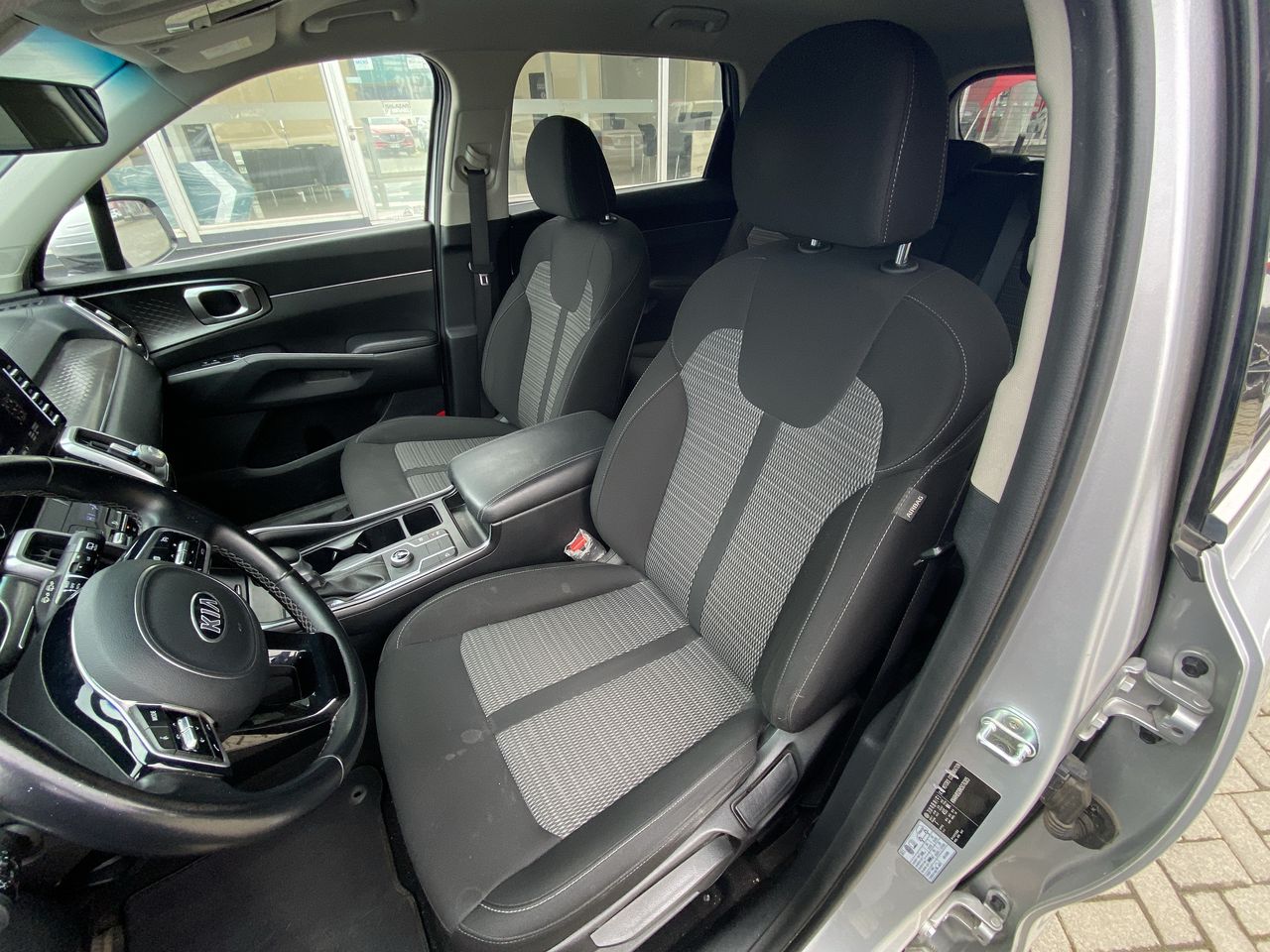 KIA Sorento — foto 24 de 35