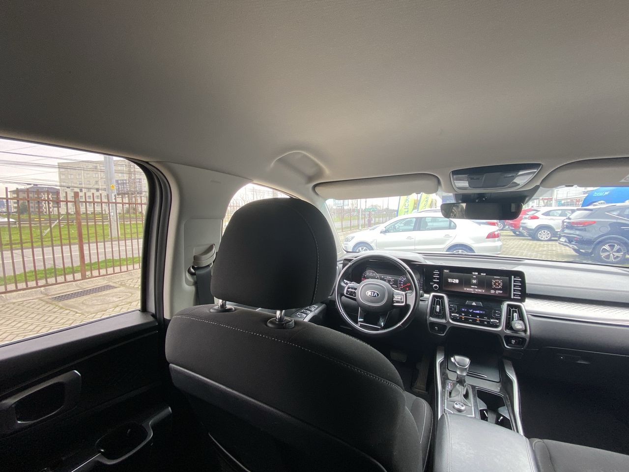 KIA Sorento — foto 17 de 35