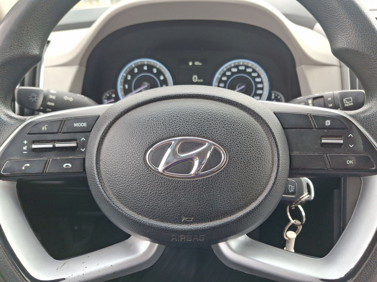 HYUNDAI - 25