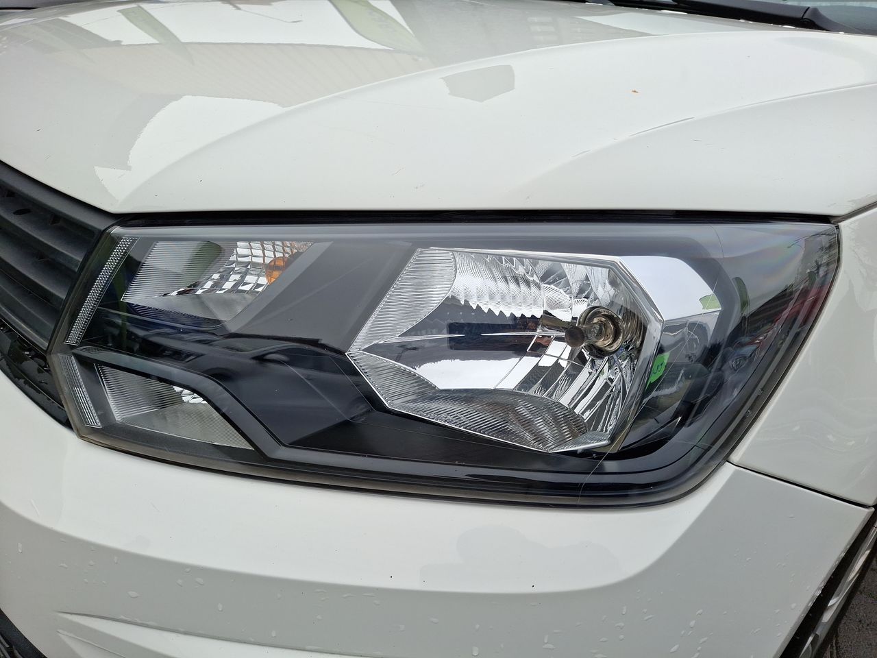 VOLKSWAGEN - 10