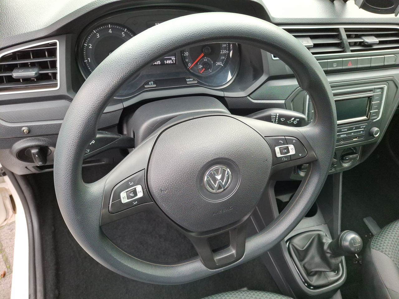 VOLKSWAGEN - 16