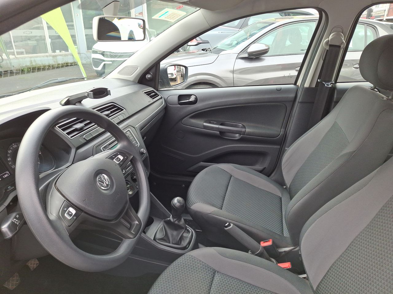 VOLKSWAGEN - 2