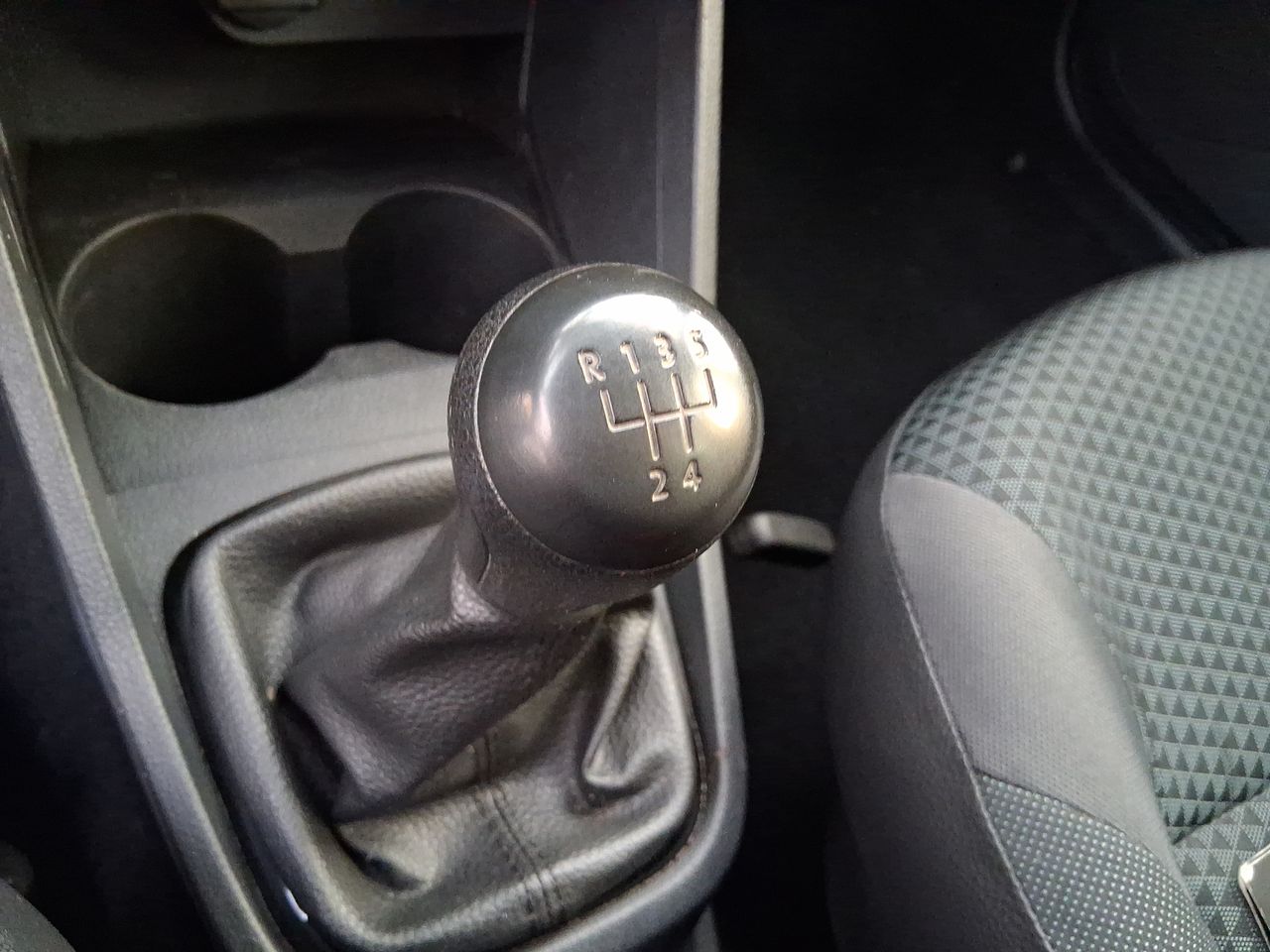 VOLKSWAGEN - 30