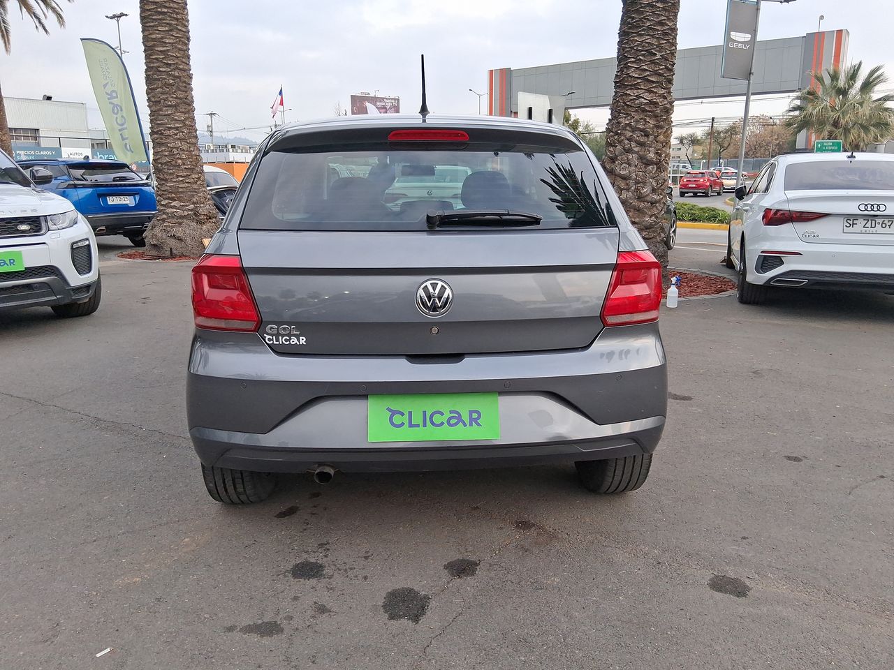 VOLKSWAGEN - 6