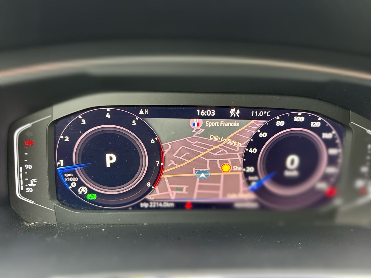 VOLKSWAGEN - 11
