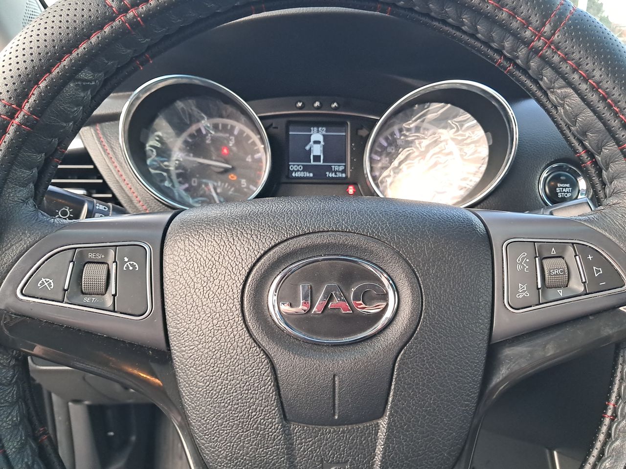 JAC - 25