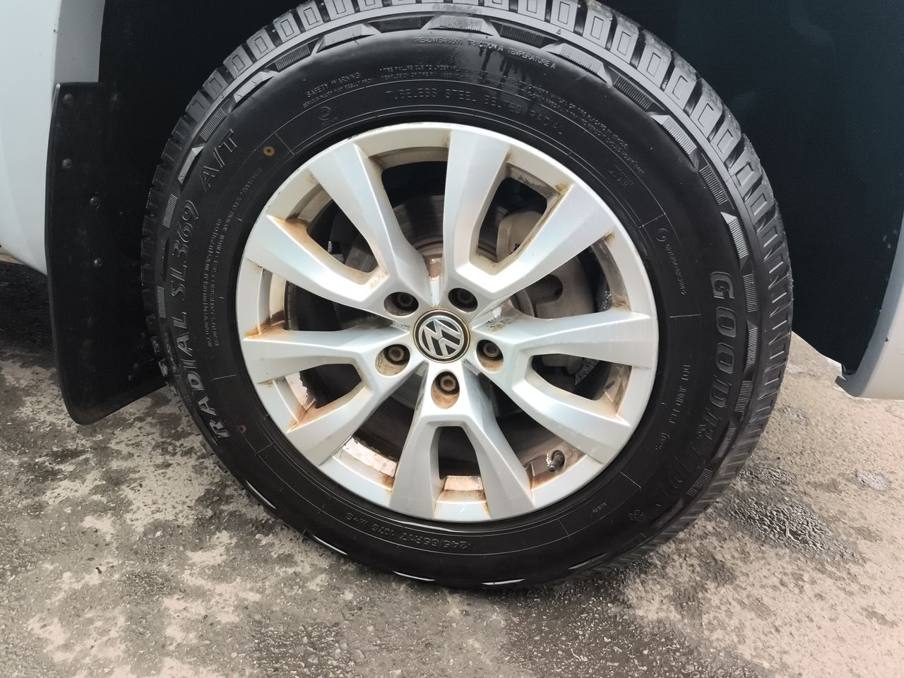 VOLKSWAGEN - 7