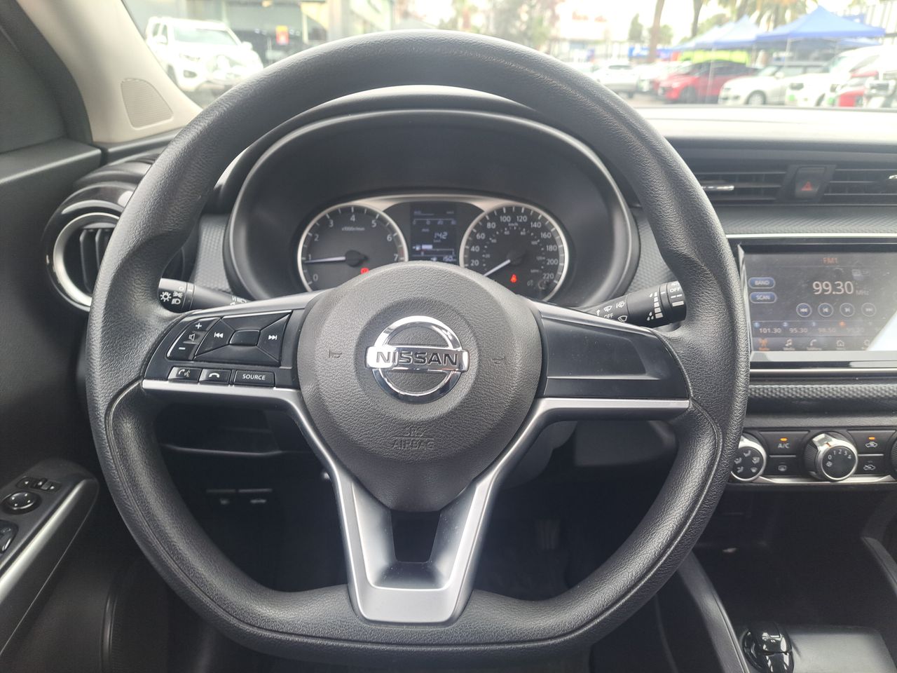 NISSAN - 15