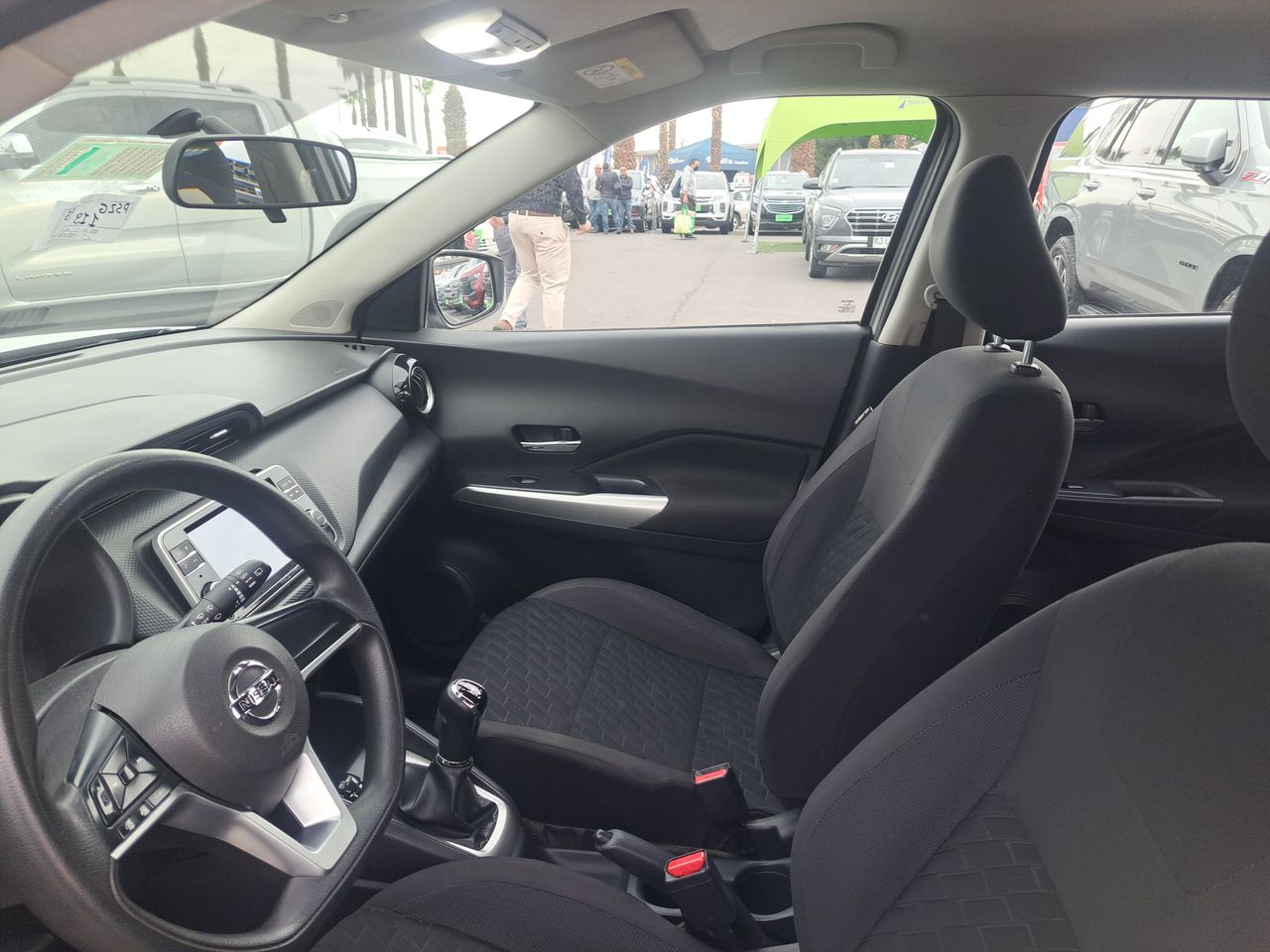 NISSAN - 2