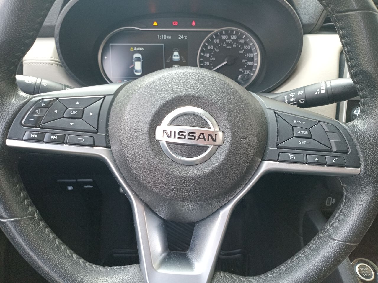 NISSAN - 24