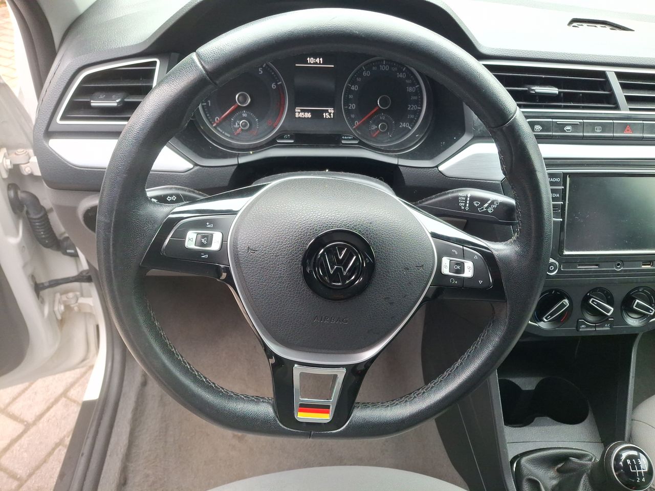 Volkswagen Gol — foto 26 de 34