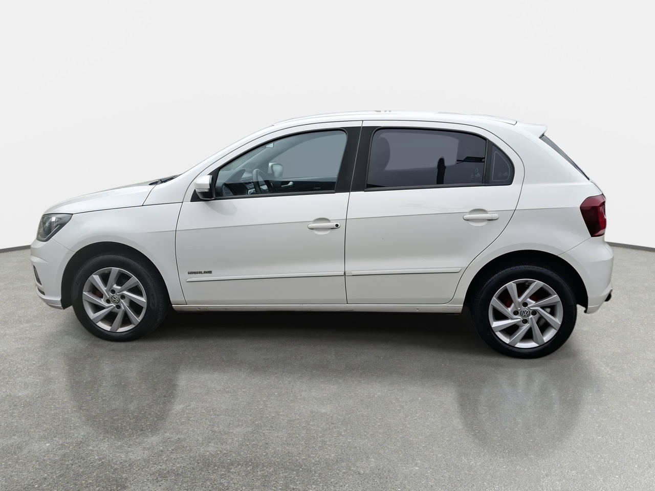 VOLKSWAGEN - 4