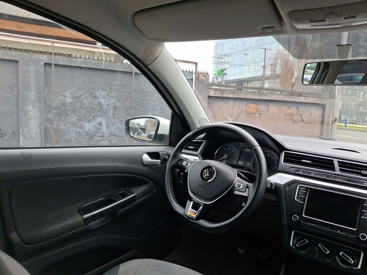 Volkswagen Gol — foto 17 de 34