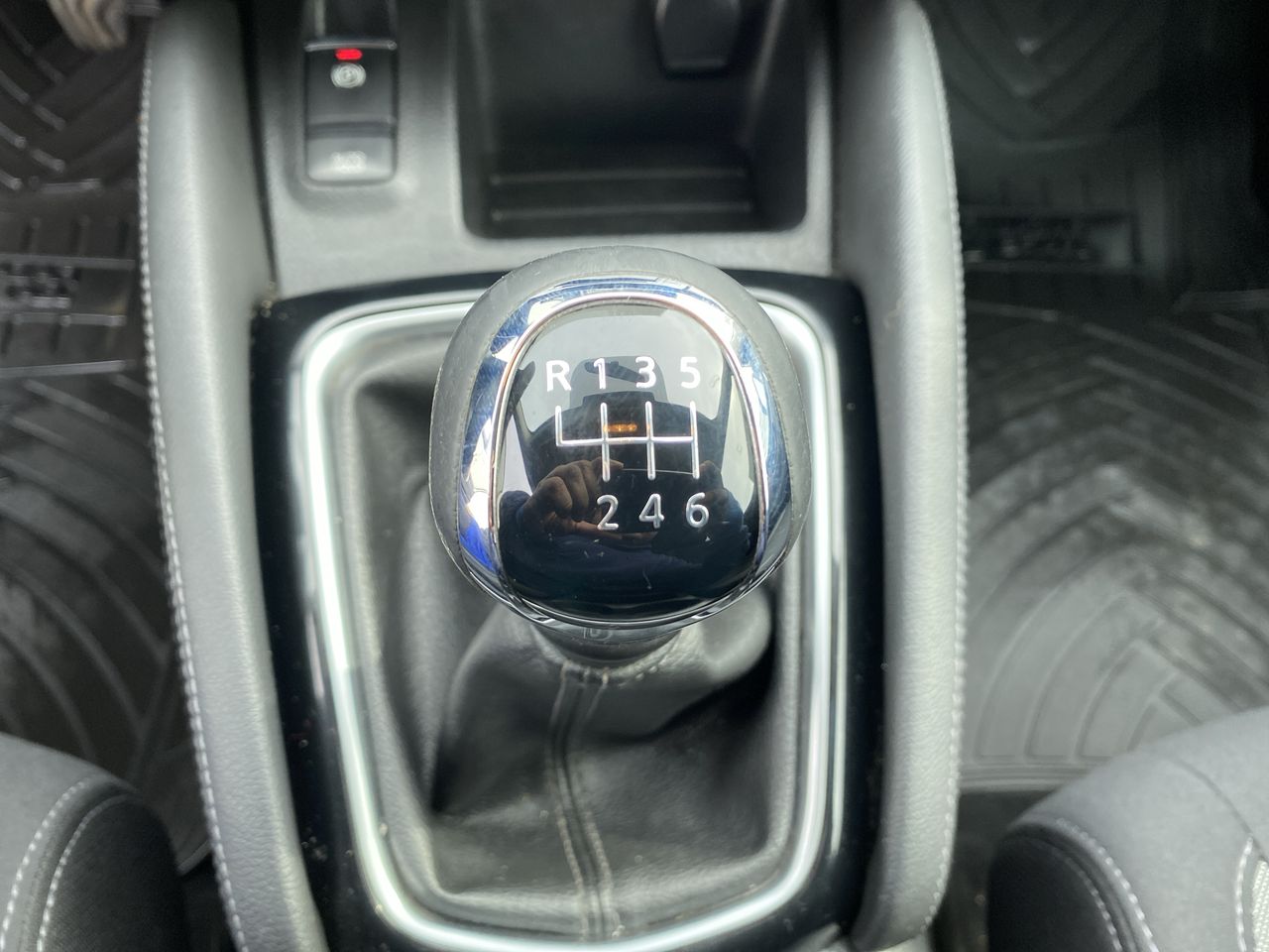 NISSAN - 29
