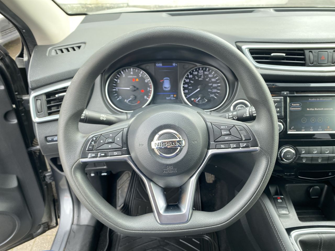 NISSAN - 23