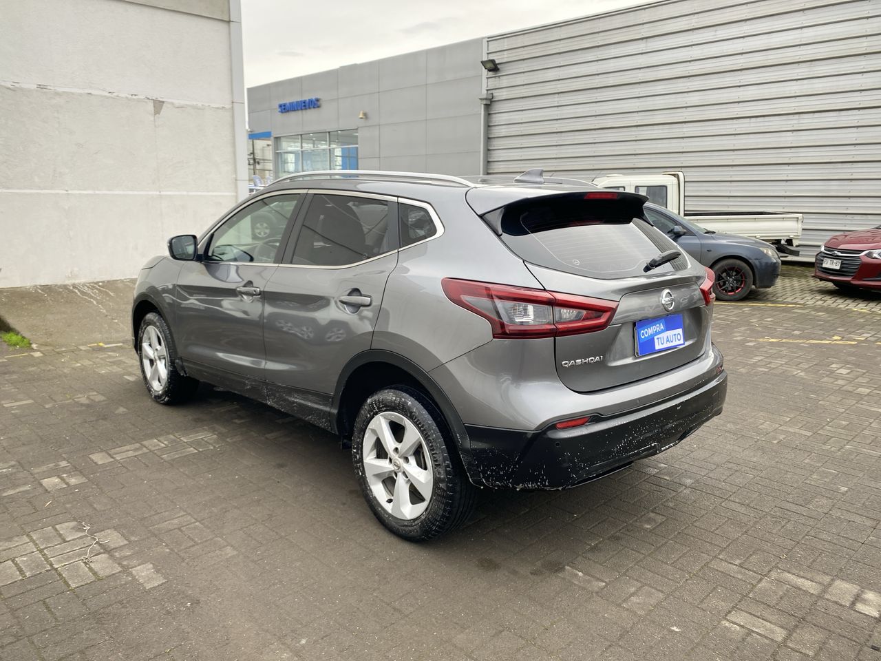 NISSAN - 5