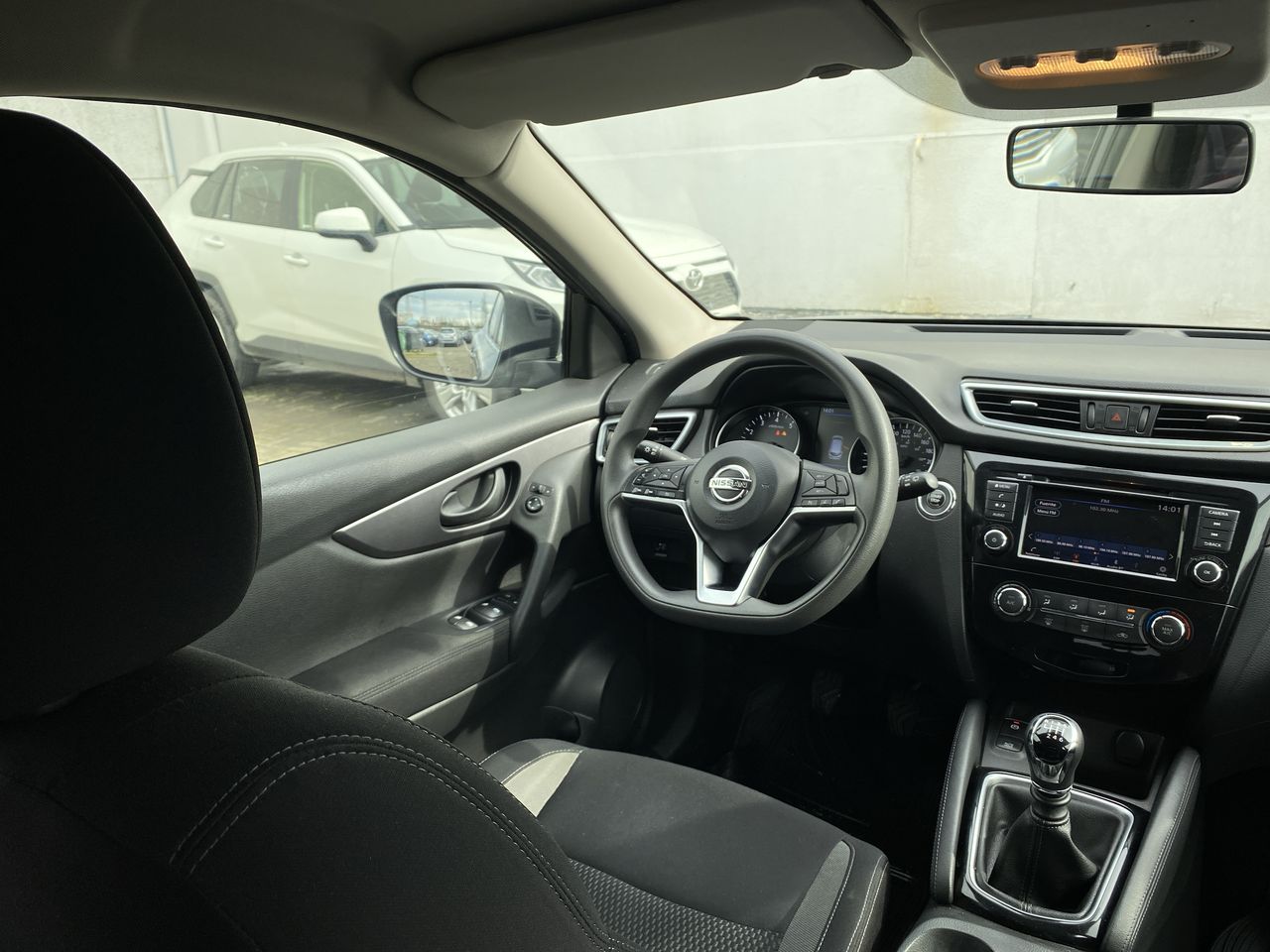 NISSAN - 14
