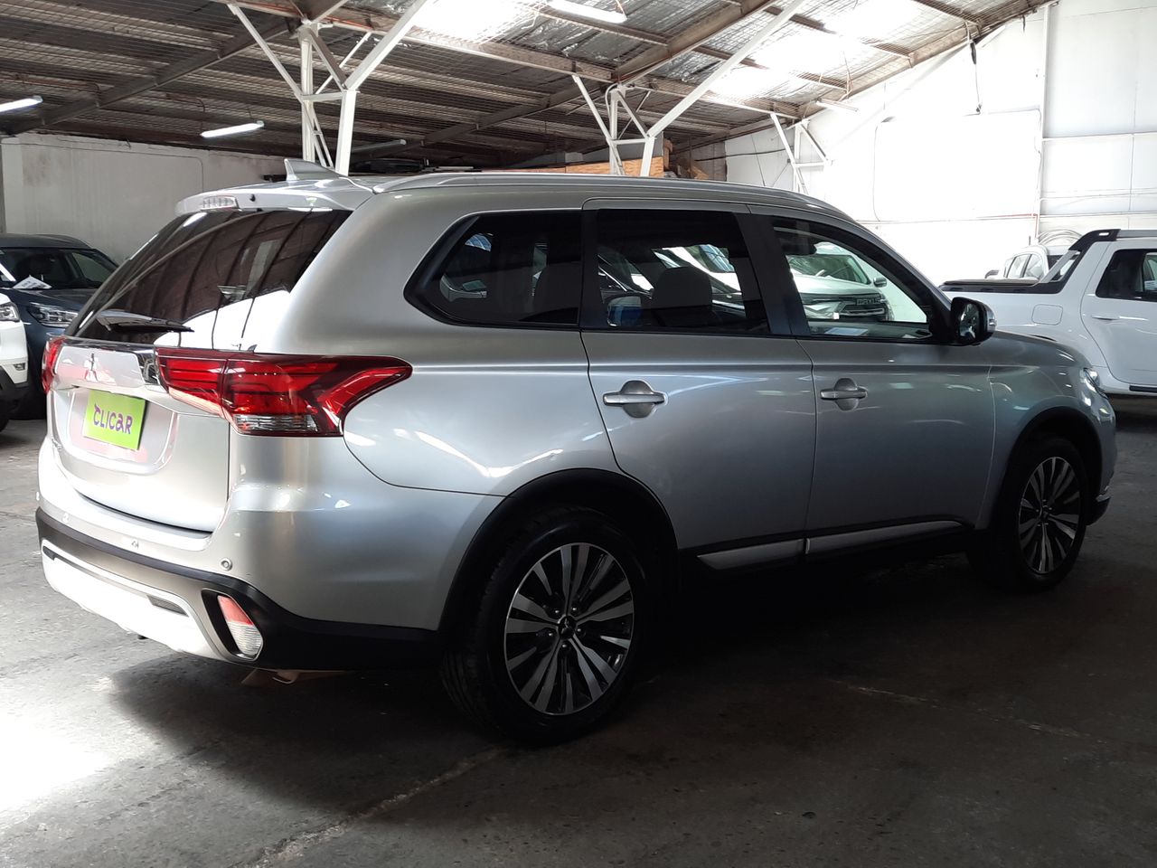 MITSUBISHI - 7