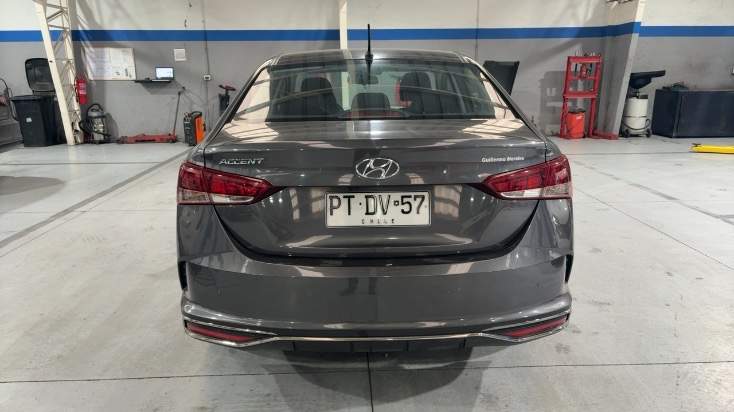 HYUNDAI - 5