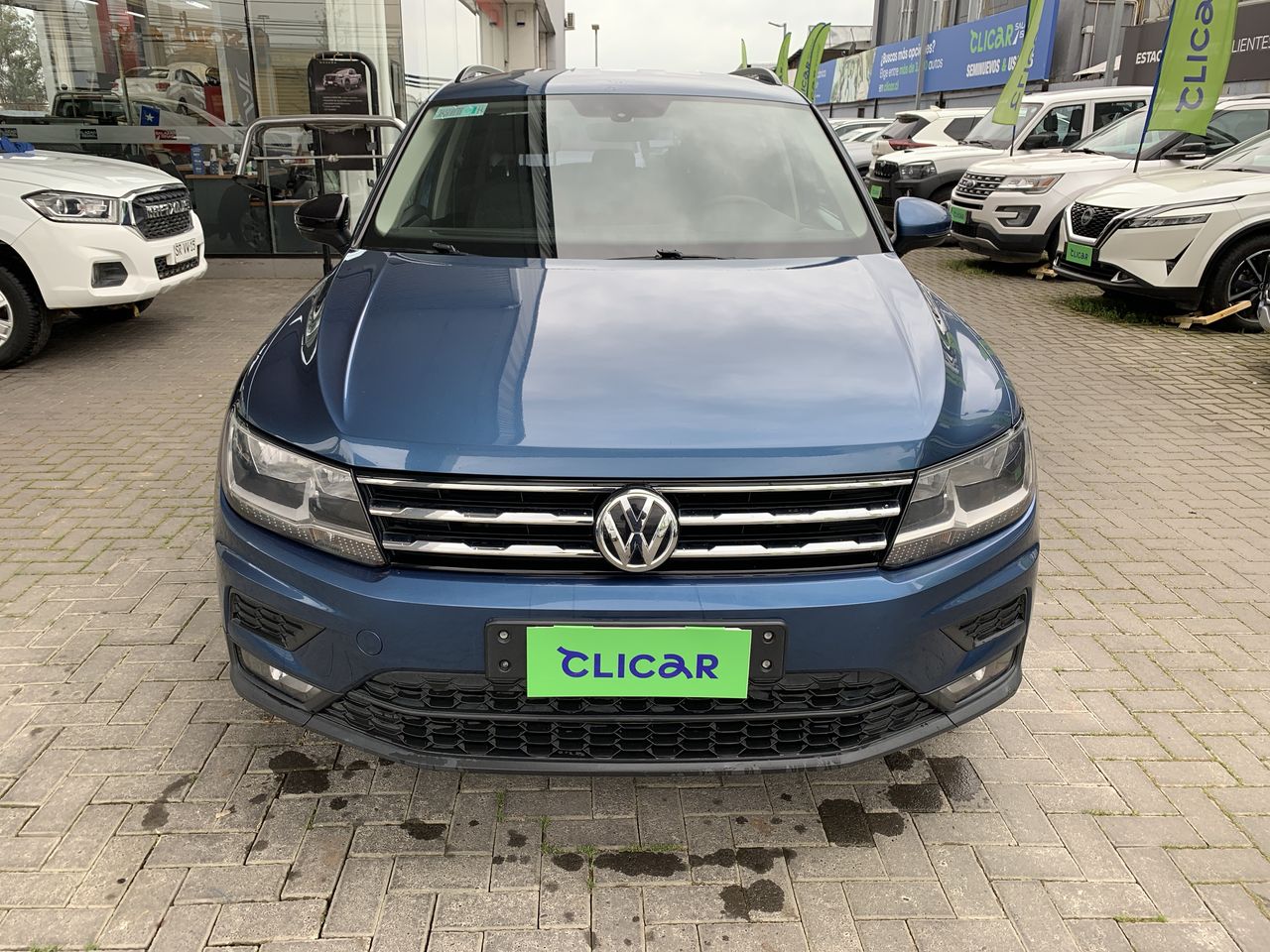 Volkswagen Tiguan — foto 3 de 35