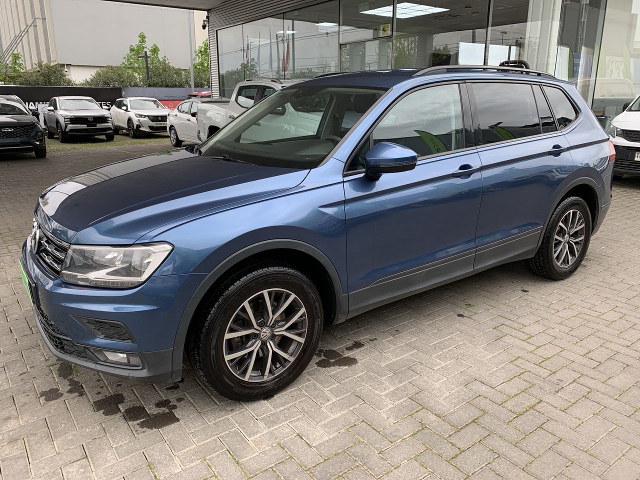 Volkswagen Tiguan — foto 4 de 35