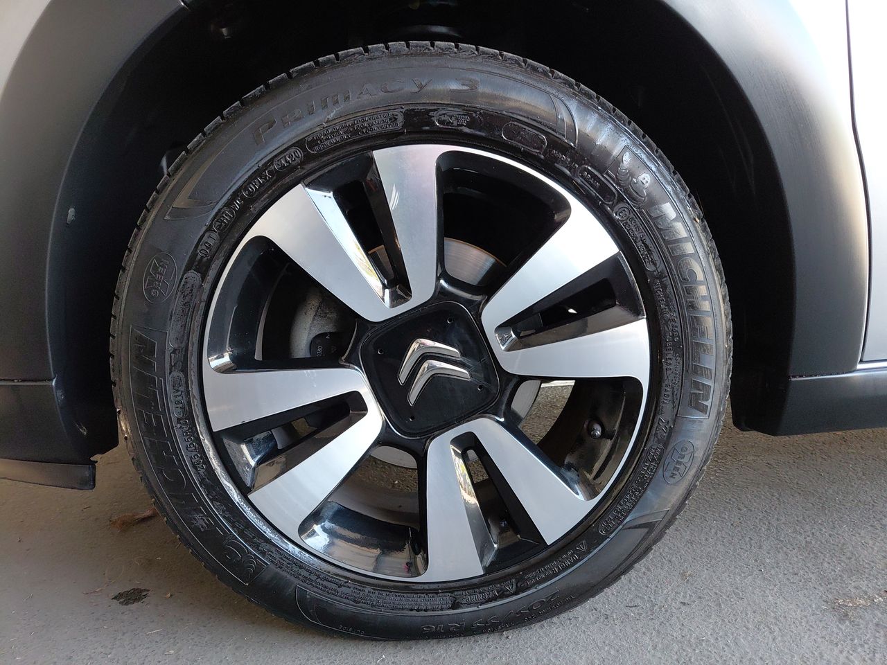 Volkswagen Voyage — foto 8 de 25