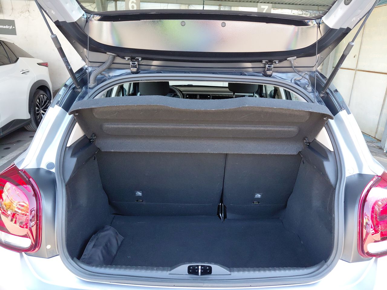 Volkswagen Voyage — foto 13 de 25