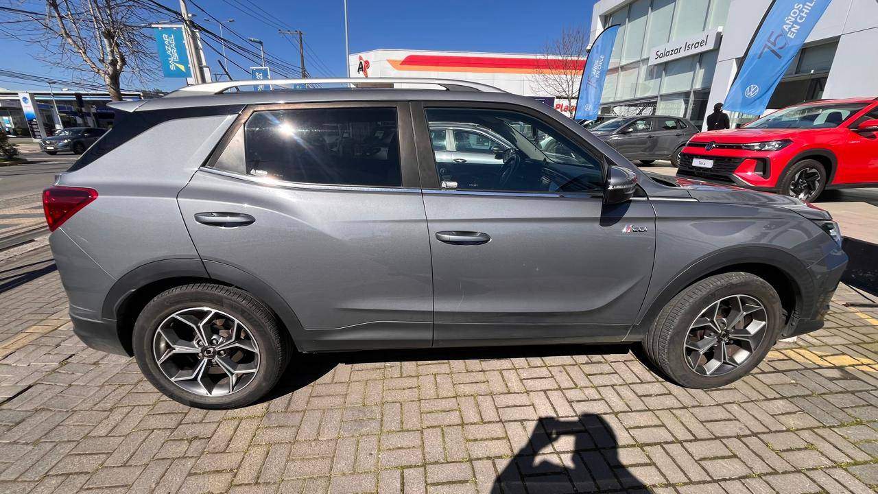 SSANGYONG - 3