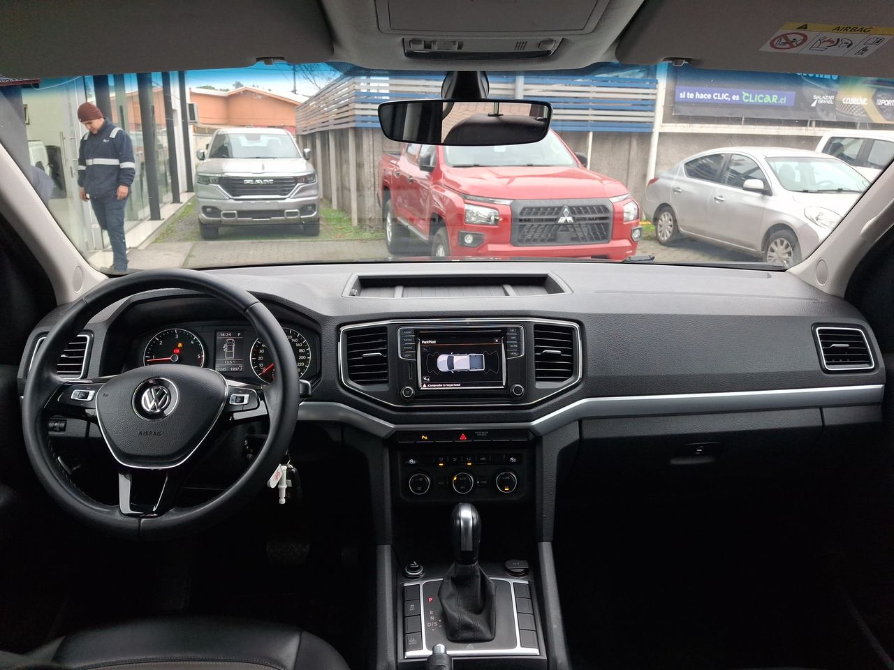 VOLKSWAGEN - 23