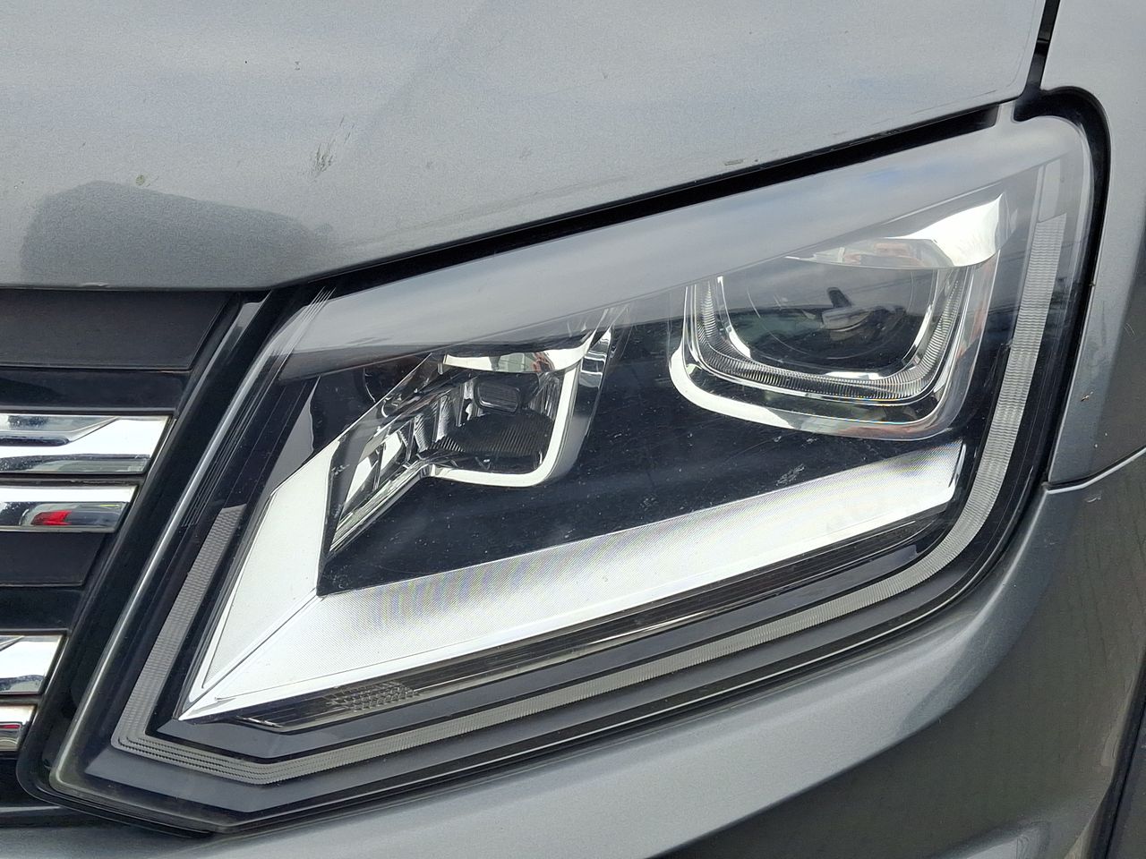 VOLKSWAGEN - 10