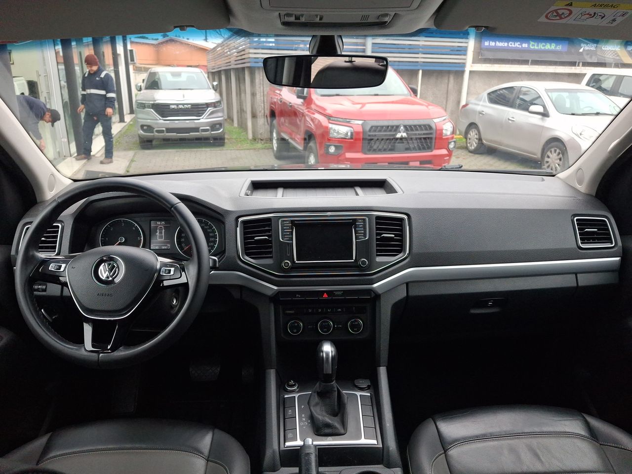 VOLKSWAGEN - 1