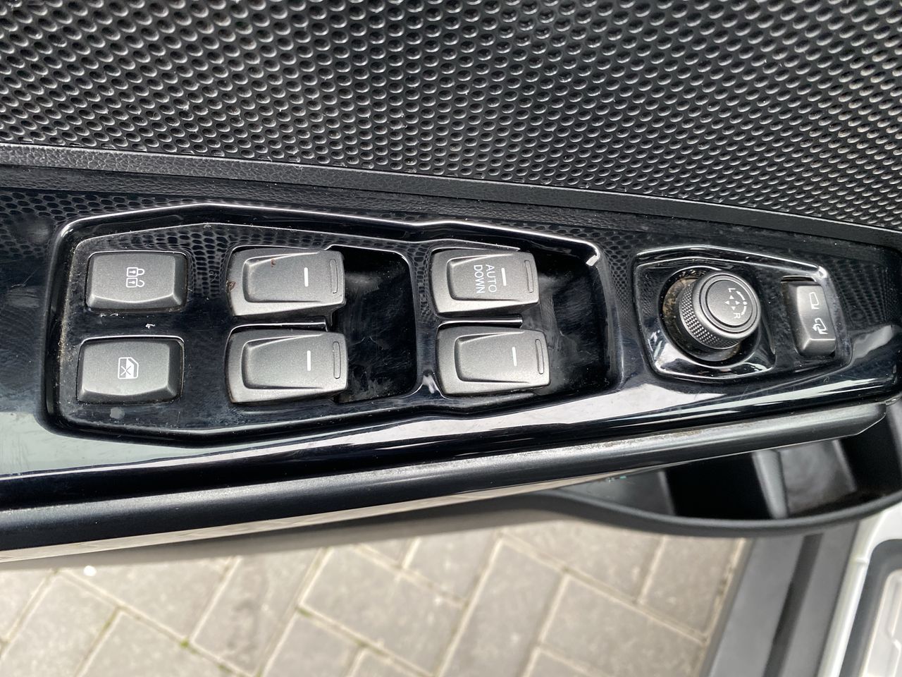 SSANGYONG - 22