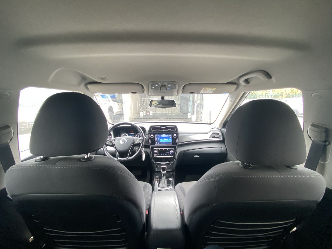 SSANGYONG - 9