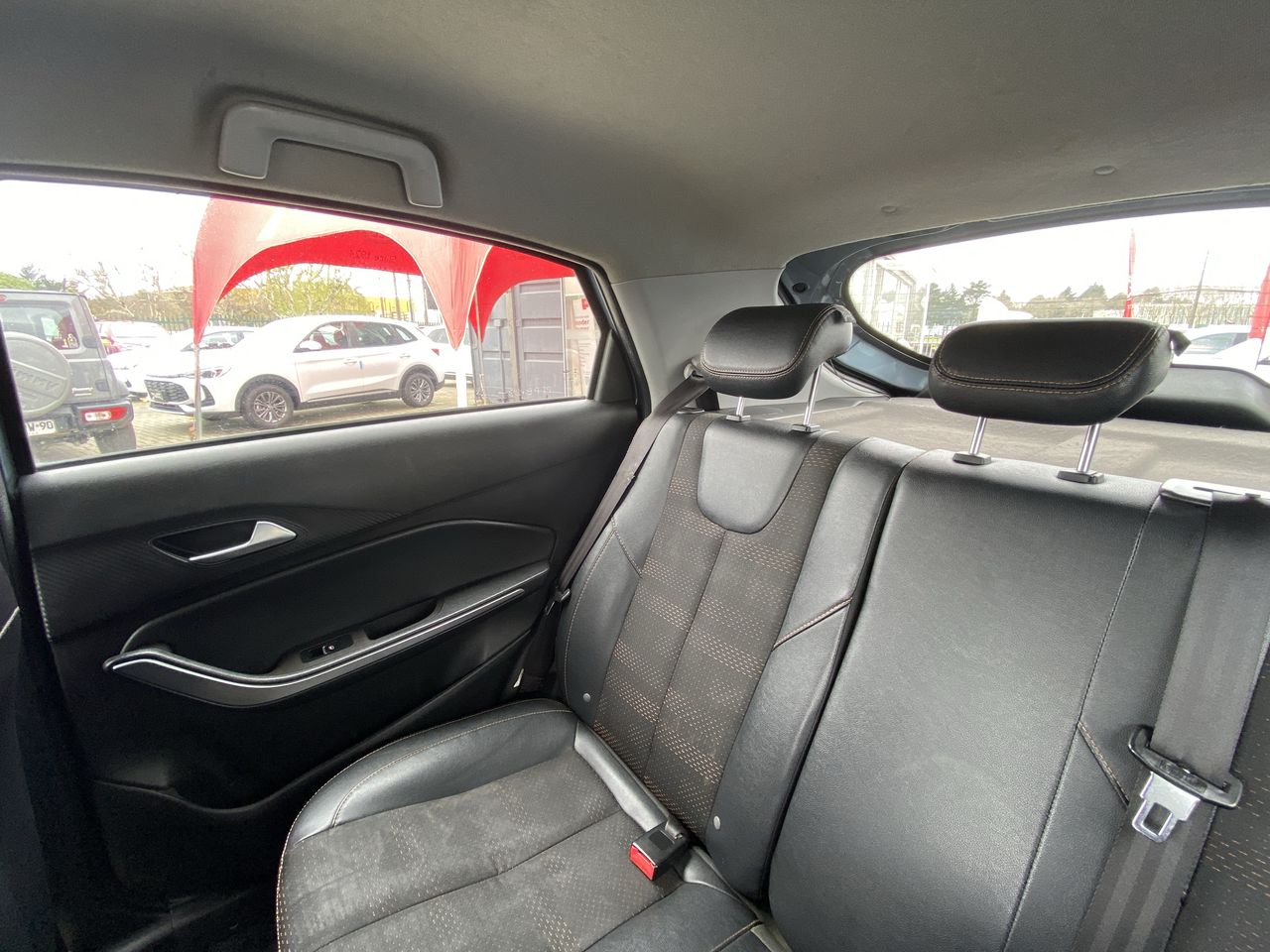 Chery Tiggo 2 — foto 5 de 27