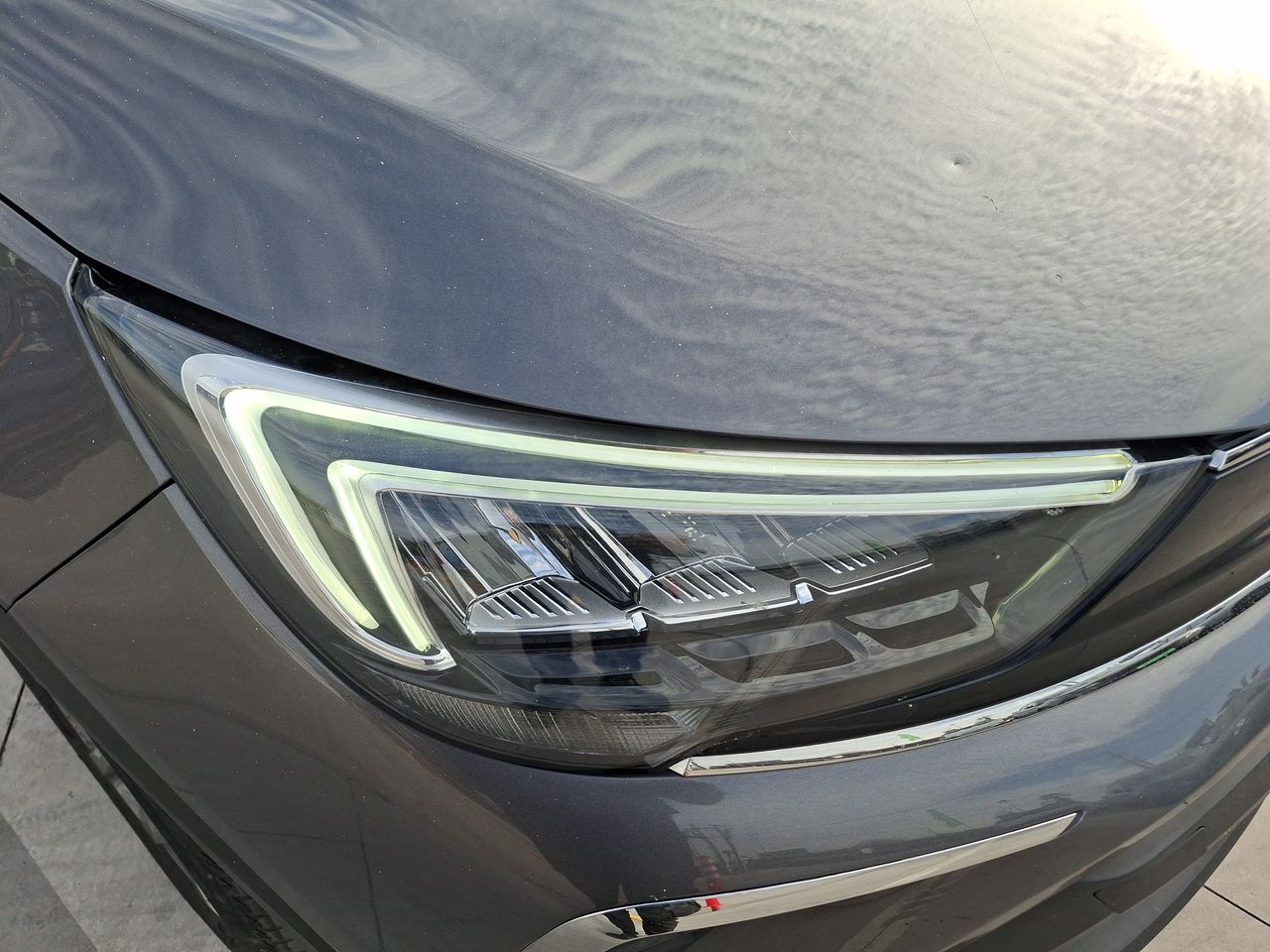 Opel Crossland — foto 19 de 31