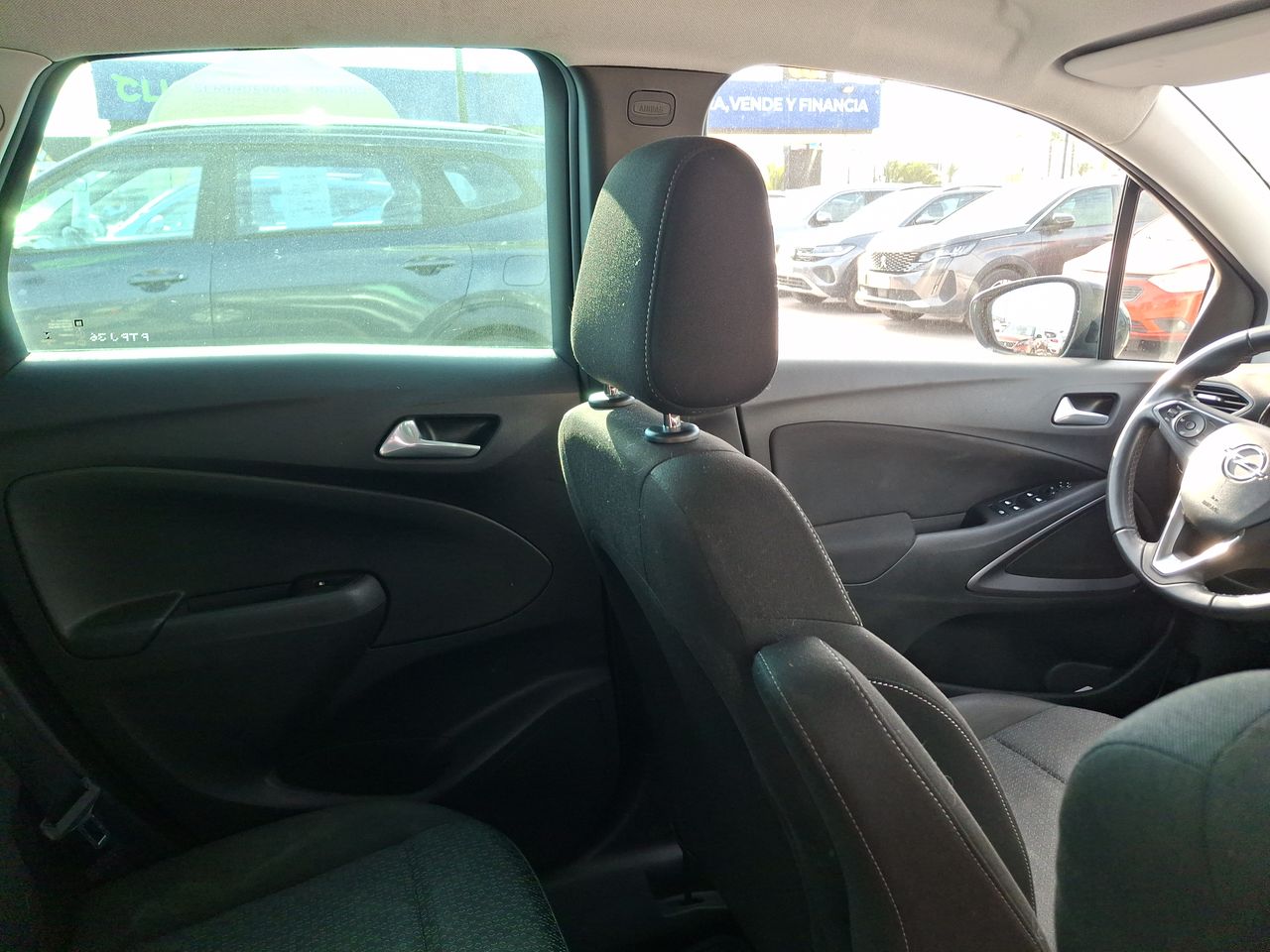 Opel Crossland — foto 16 de 31