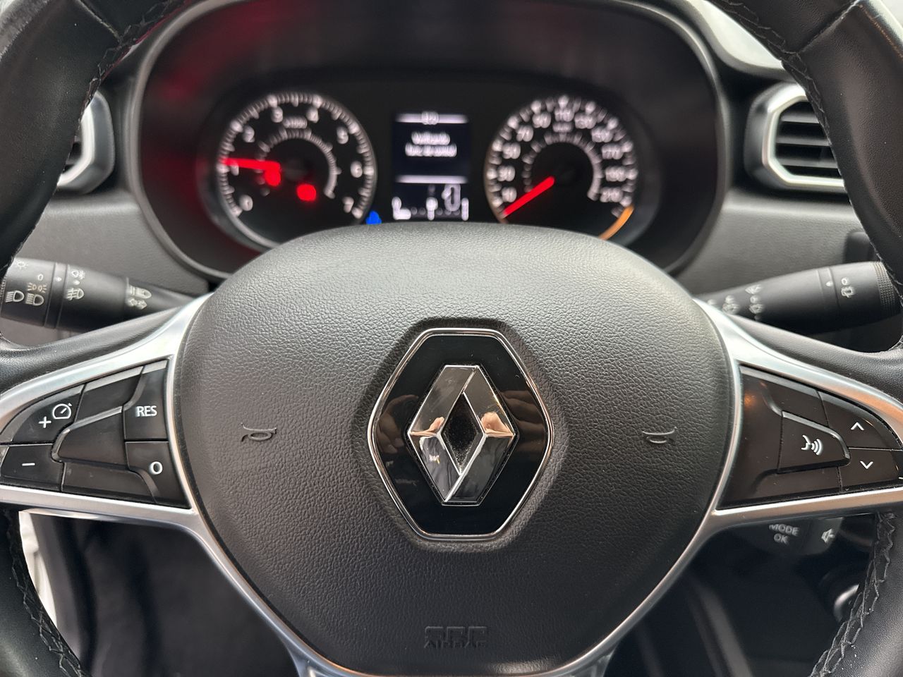 RENAULT - 18