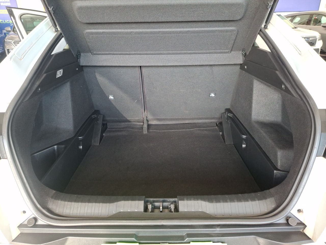 Renault Arkana — foto 13 de 26