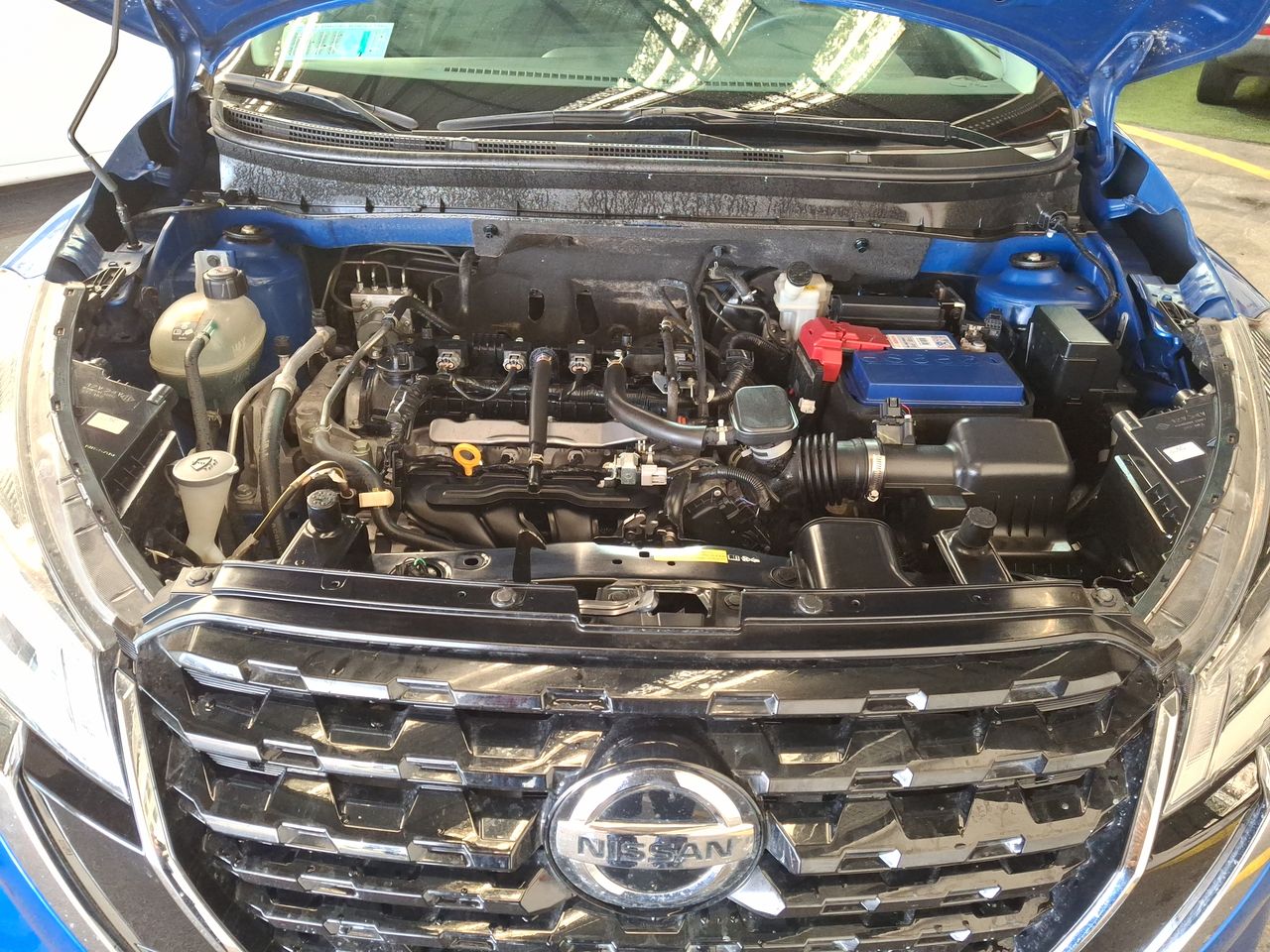 NISSAN - 18