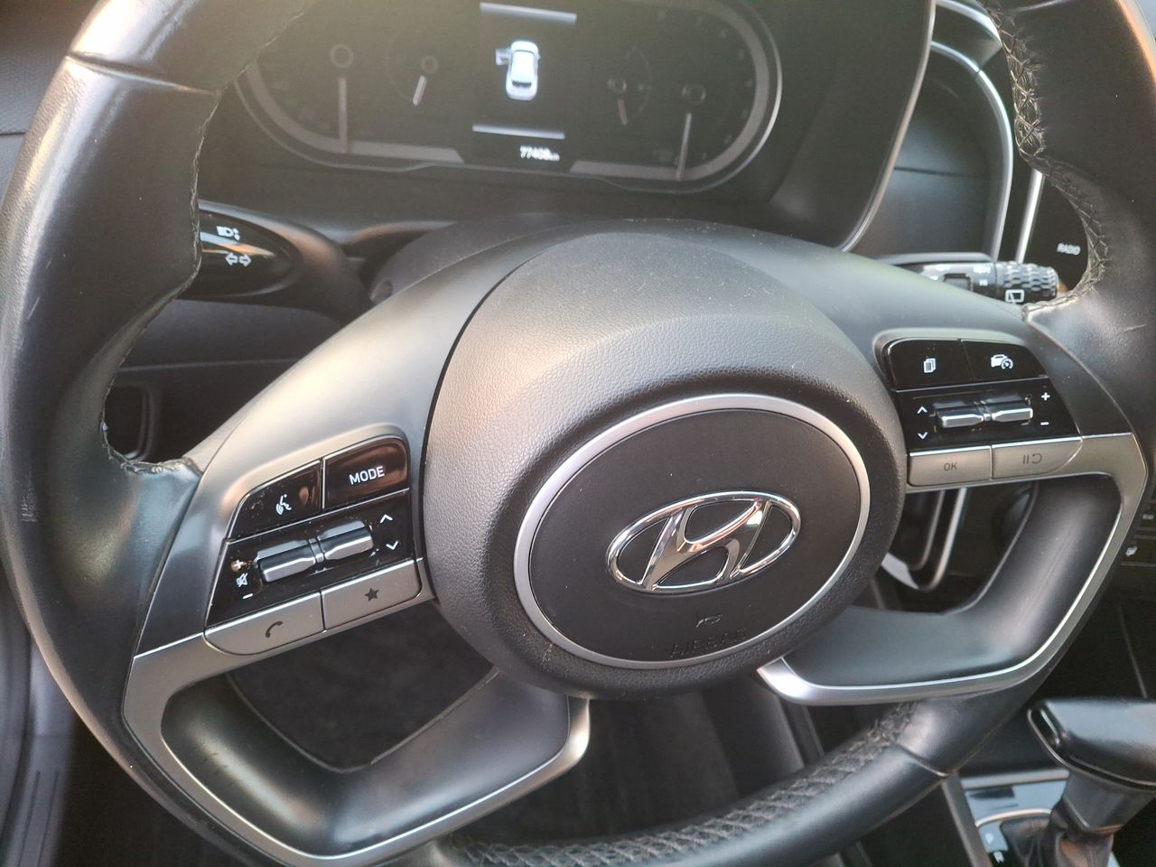HYUNDAI - 17