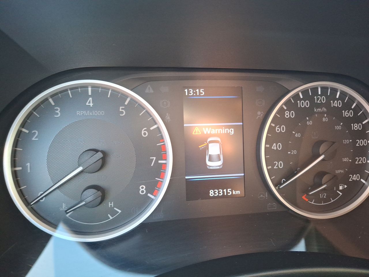 NISSAN - 19