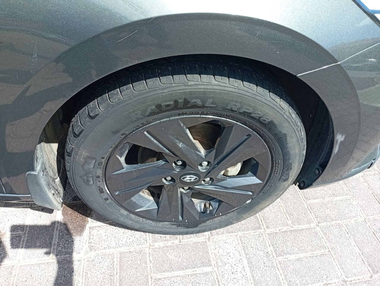 HYUNDAI - 15