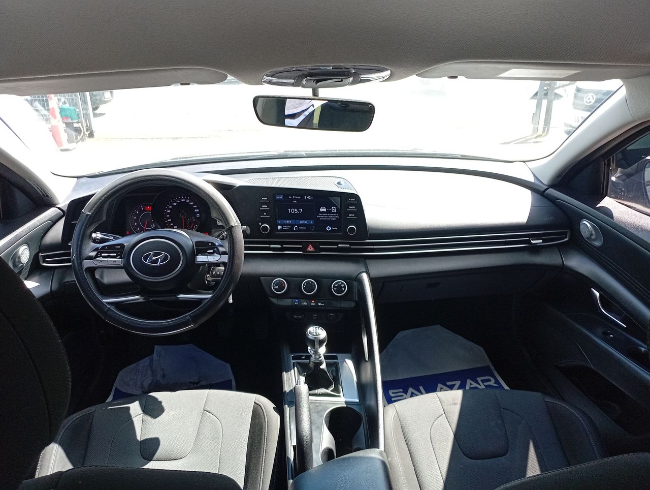 HYUNDAI - 29