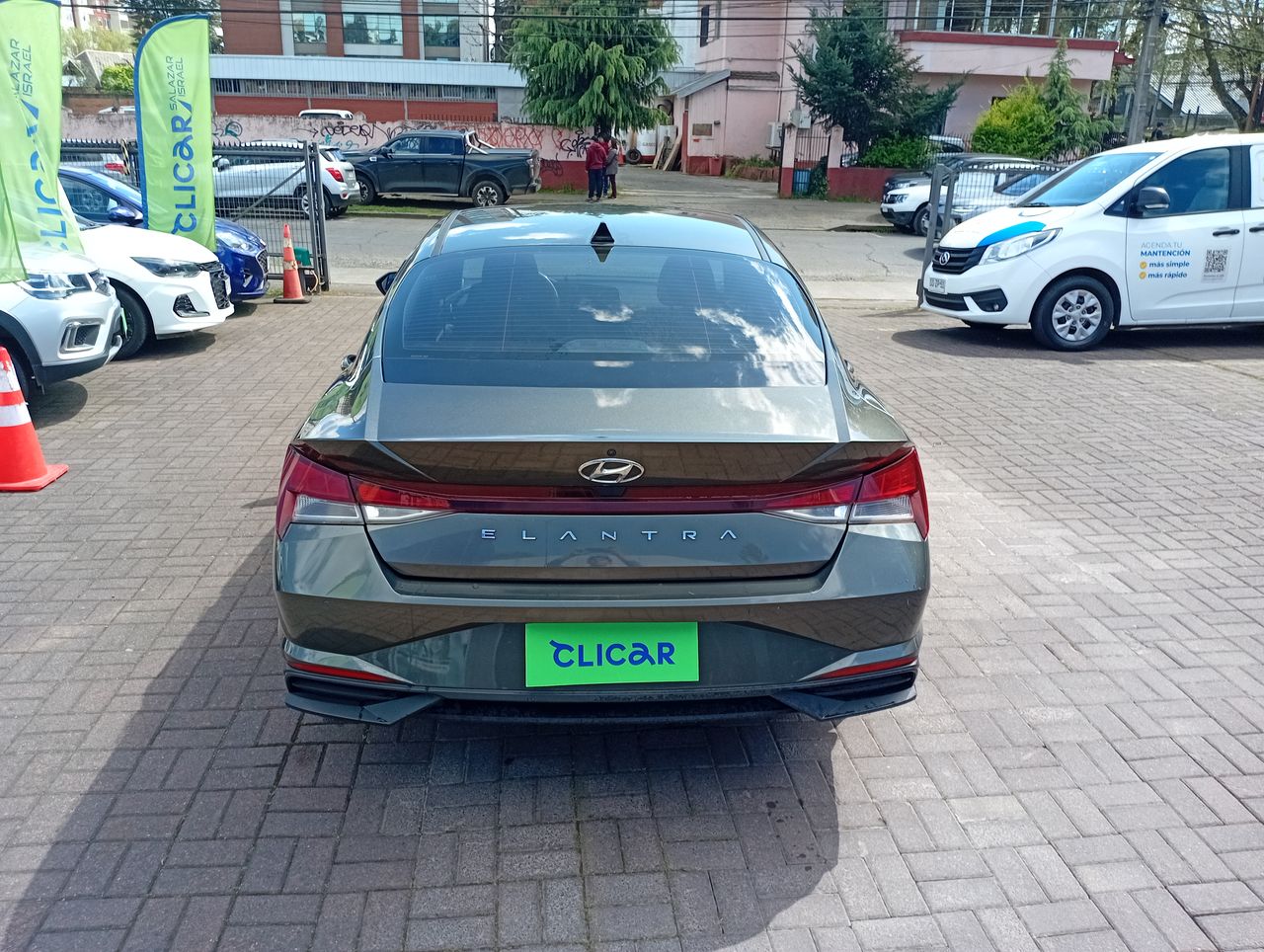 HYUNDAI - 6